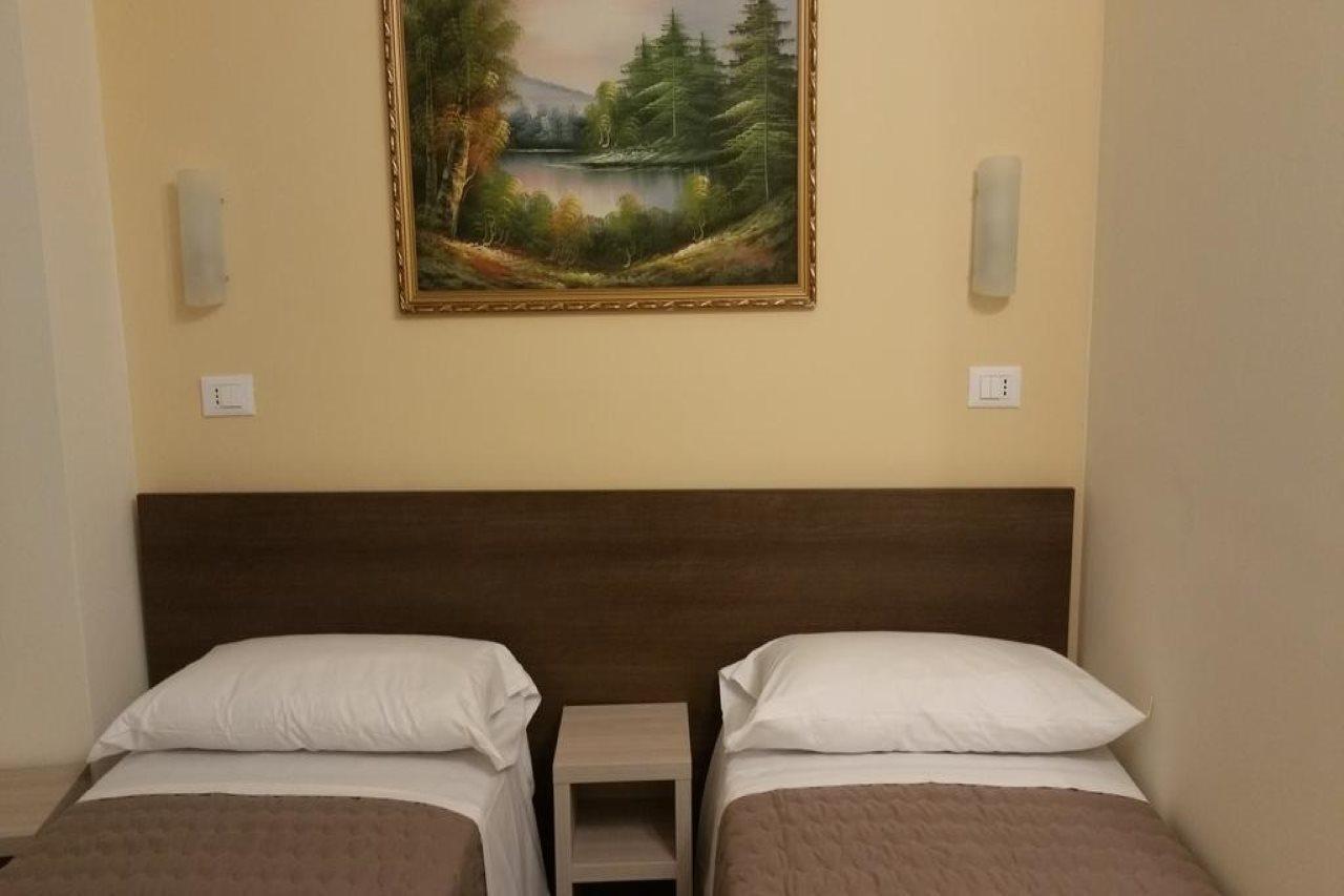 Hotel Tommaseo Gênes Extérieur photo